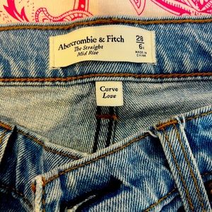Abercrombie Curve Love straight mid rise